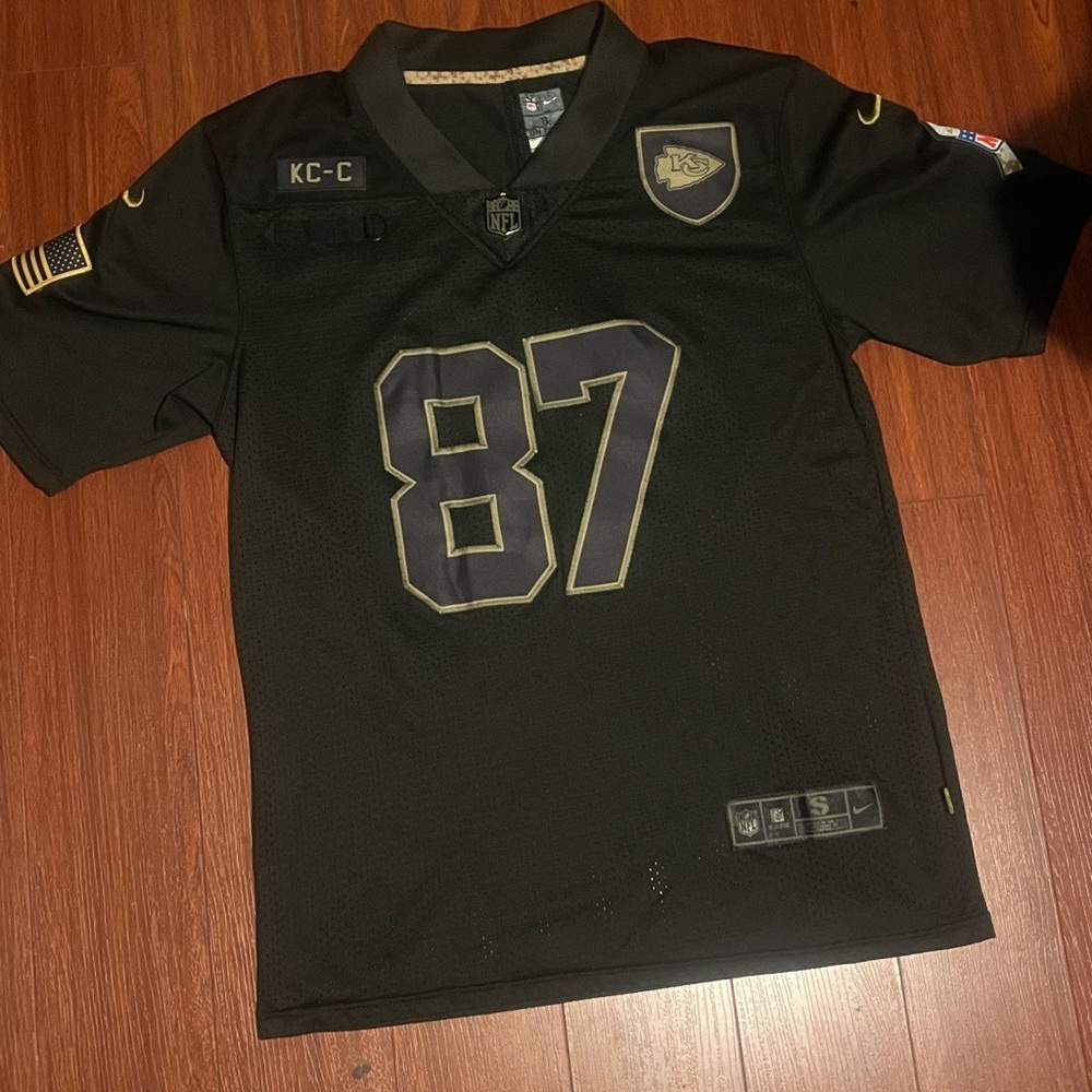 NFL Kansas City Chief Travis Kelce Jersey